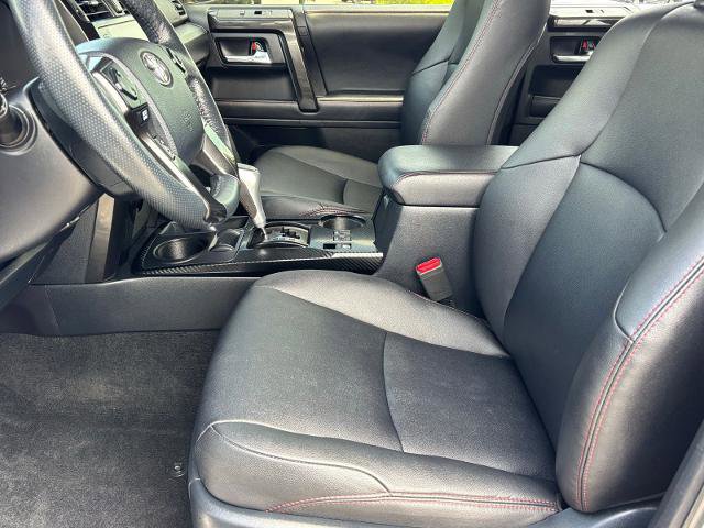 Used 2023 Toyota 4Runner TRD Off-Road Premium AWD/4WD image 14