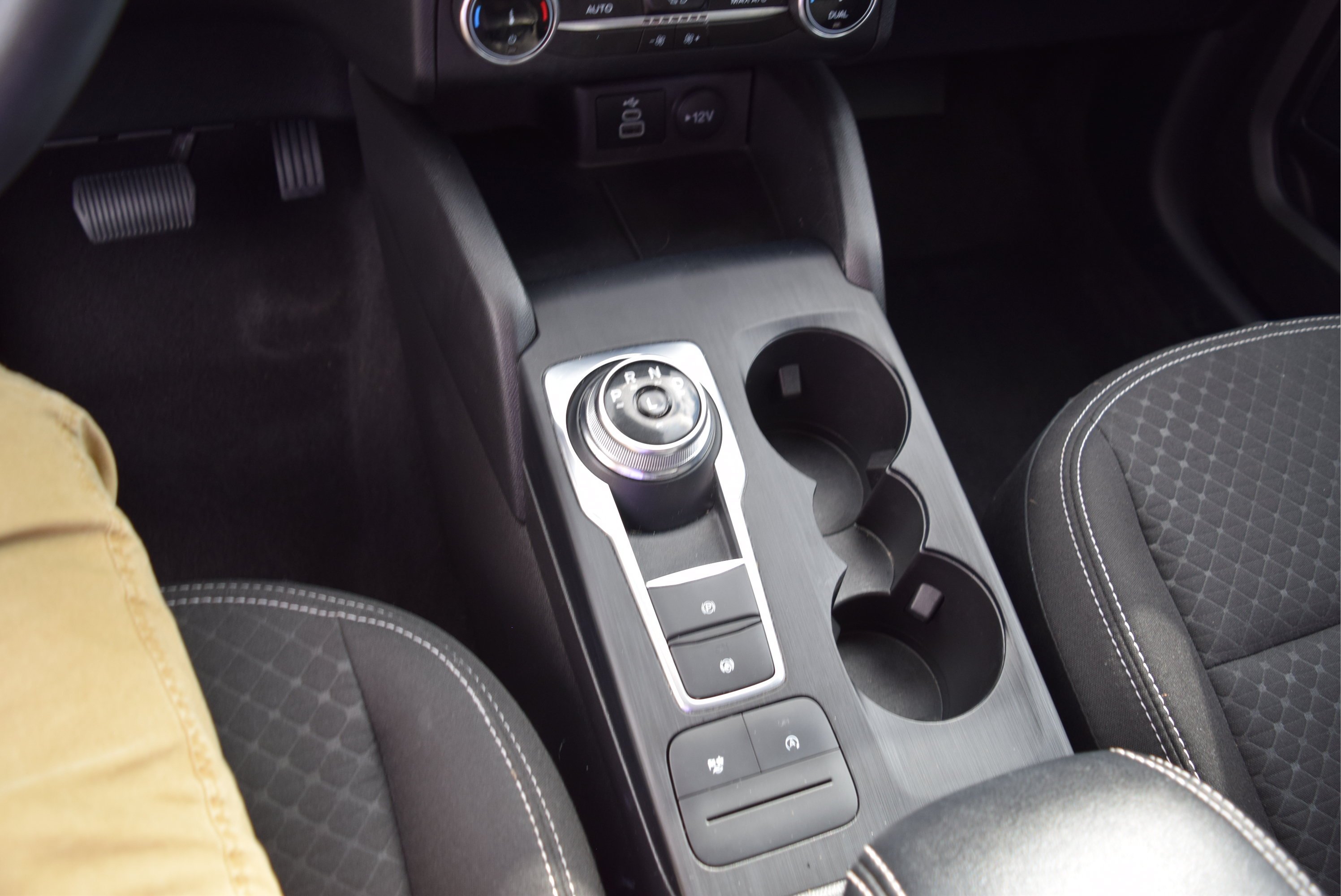 Certified 2025 Ford Escape Active AWD/4WD image 15
