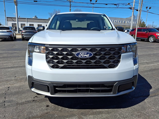 Certified 2025 Ford Maverick XLT w/ Equipment Group 301A image 8