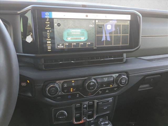Used 2024 Jeep Wrangler High Altitude image 13