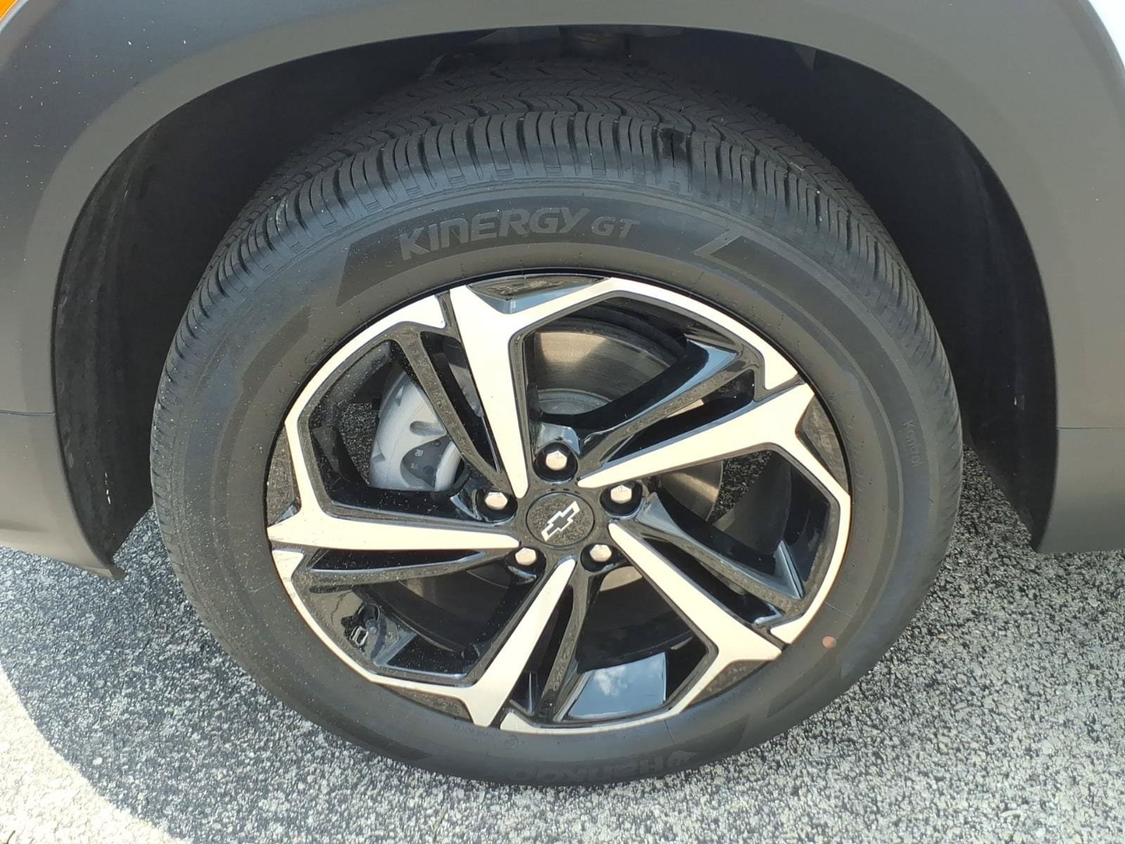 Used 2023 Chevrolet TrailBlazer RS w/ Convenience Package AWD/4WD image 9