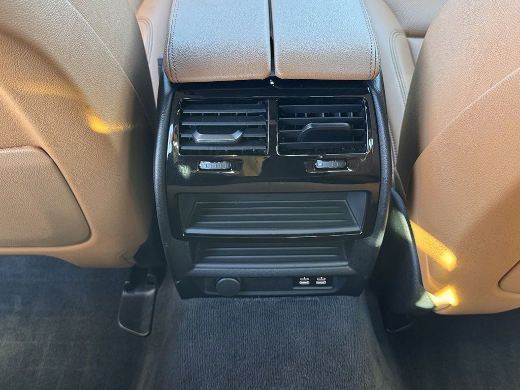 Used 2022 BMW 530i w/ Premium Package image 30