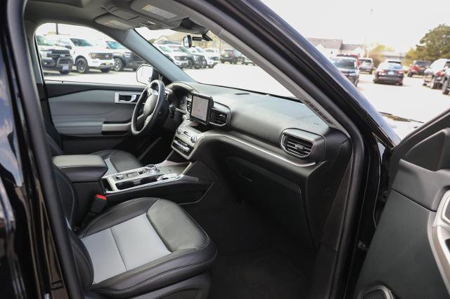 Certified 2023 Ford Explorer XLT w/ Equipment Group 202A image 34