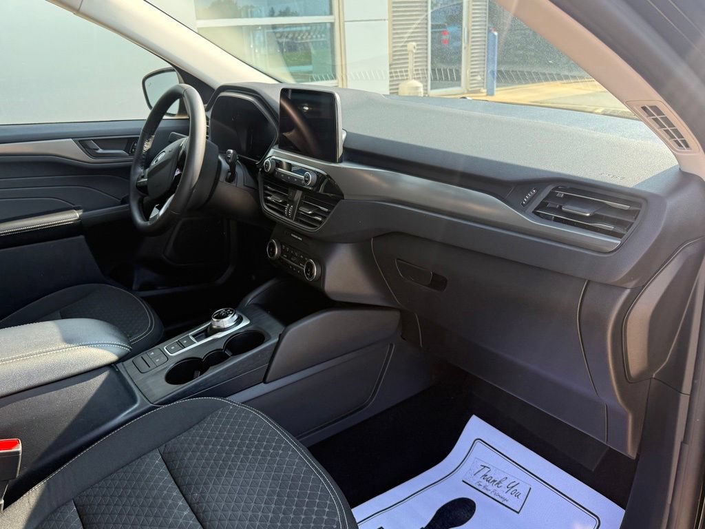 Certified 2023 Ford Escape Active AWD/4WD image 12