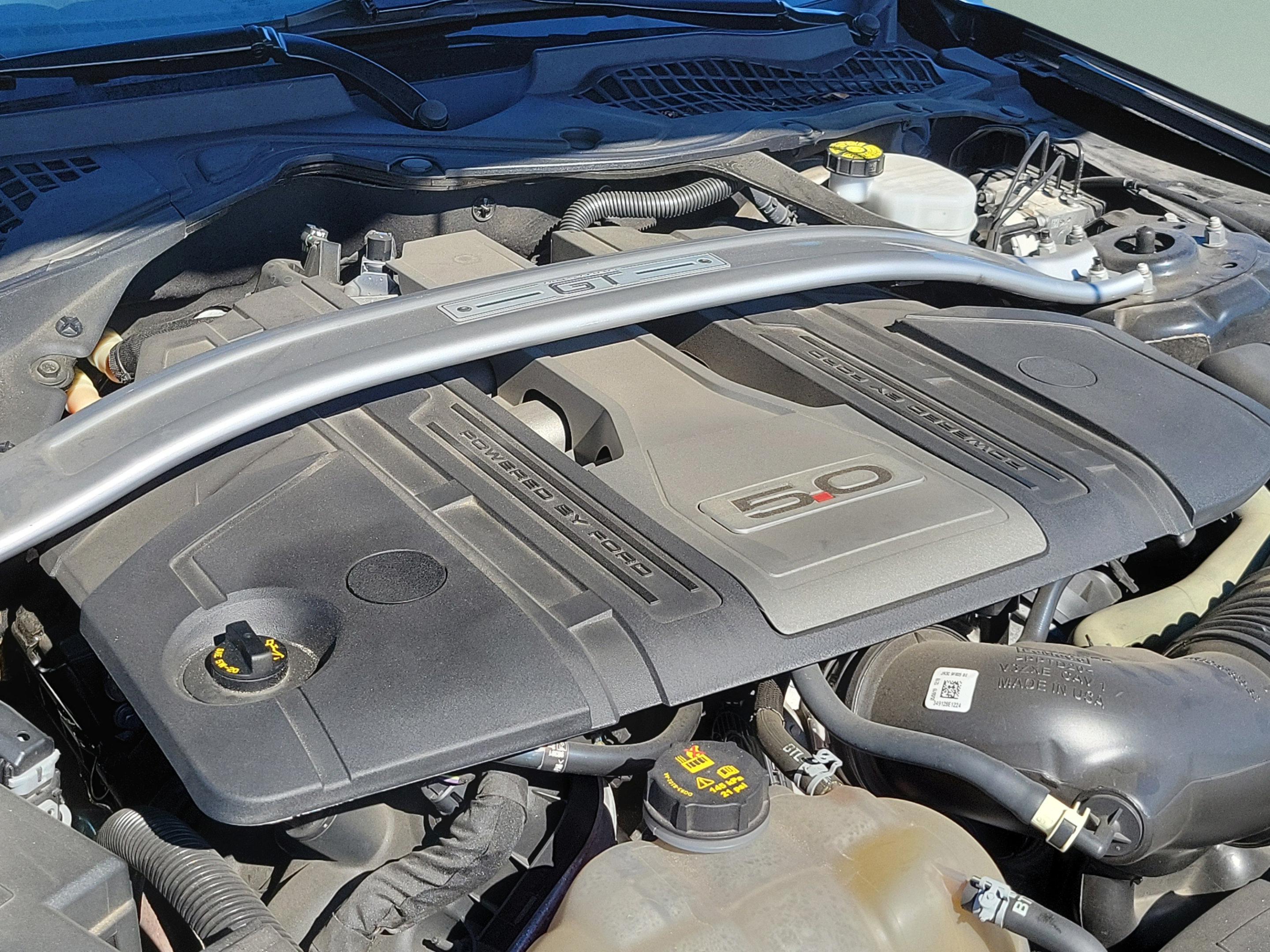 Certified 2019 Ford Mustang GT Premium w/ GT Performance Package RWD image 7