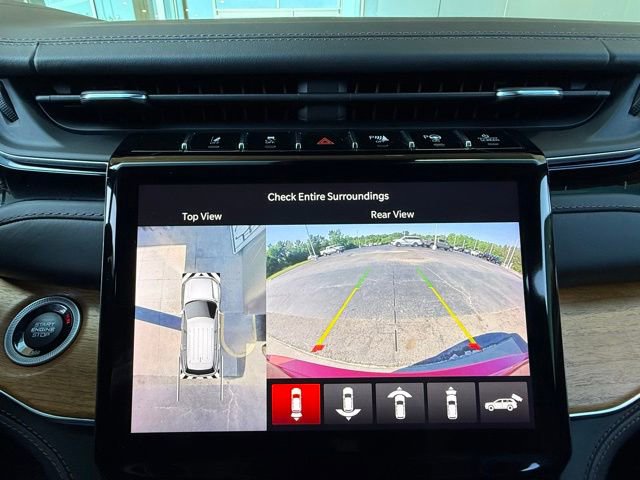 Used 2022 Jeep Grand Cherokee Summit AWD/4WD image 28