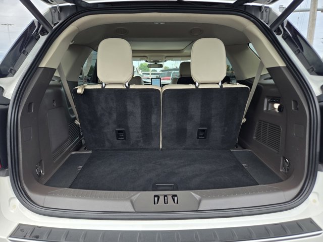 Certified 2023 Ford Explorer Platinum w/ Technology Package AWD/4WD image 35