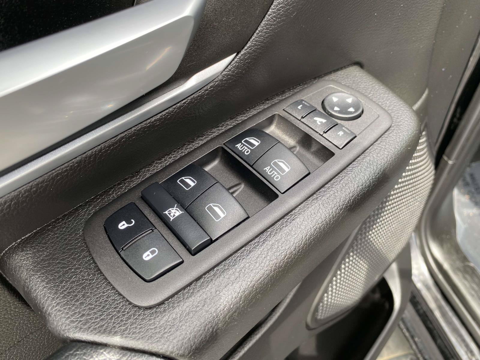 Used 2023 RAM 1500 Big Horn AWD/4WD image 17