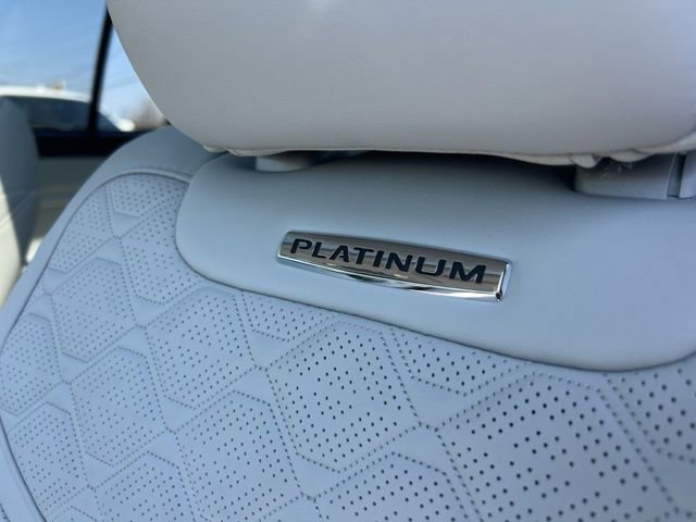 Certified 2025 Ford Explorer Platinum w/ LUX Leather Package AWD/4WD image 24