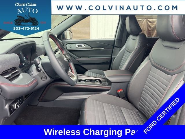 Certified 2025 Ford Explorer ST-Line w/ Premium Package AWD/4WD image 14