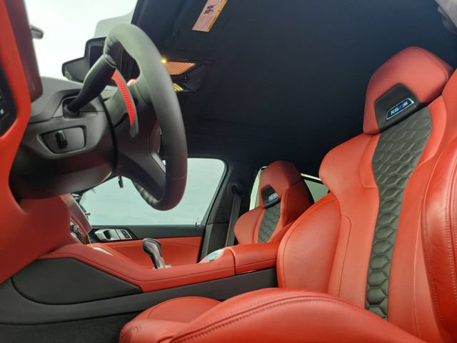 Used 2025 BMW X6 M Competition w/ Executive Package AWD/4WD image 19
