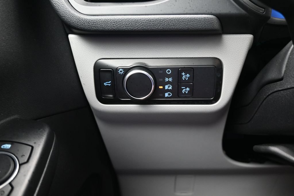 Certified 2025 Ford Escape Active w/ Cold Weather Package AWD/4WD image 18