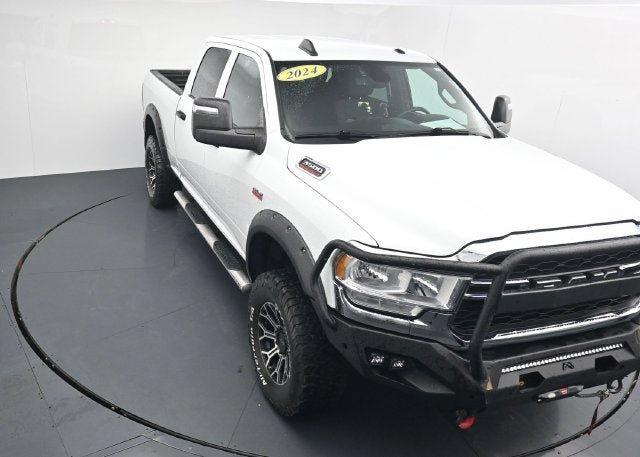 Used 2024 RAM 3500 Tradesman w/ Chrome Appearance Group AWD/4WD image 30
