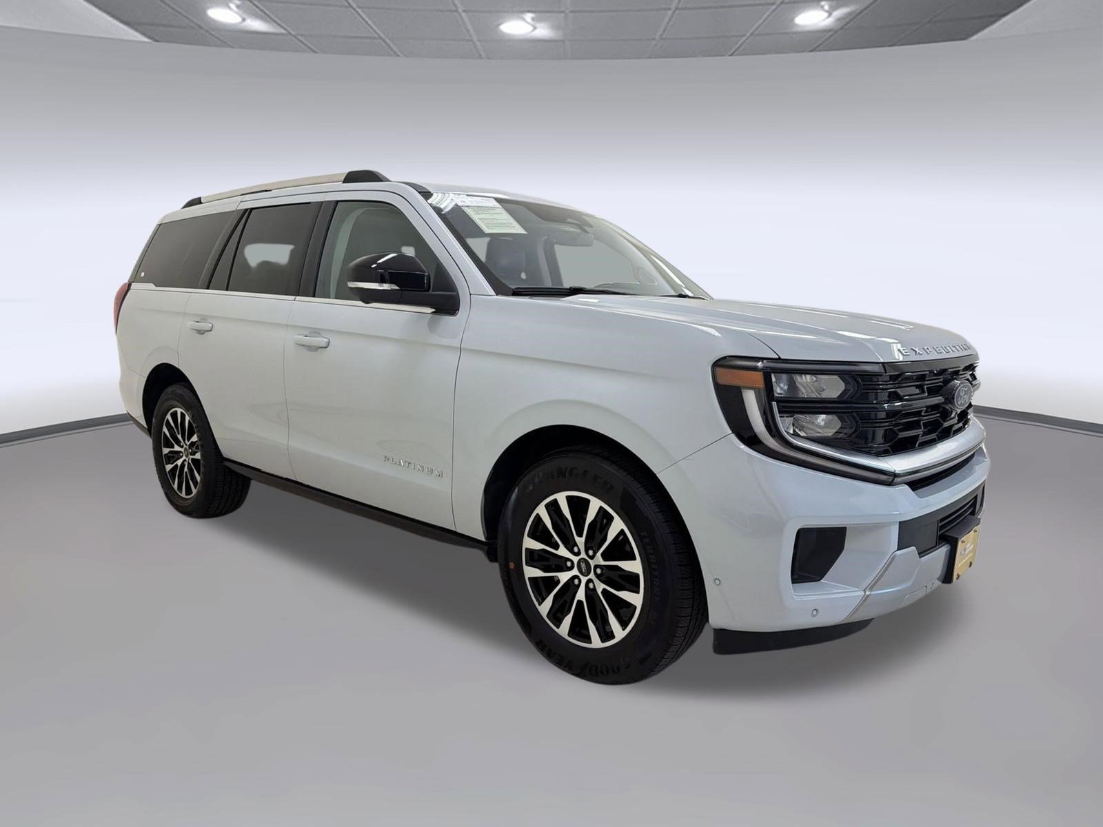 Certified 2025 Ford Expedition Platinum AWD/4WD image 7