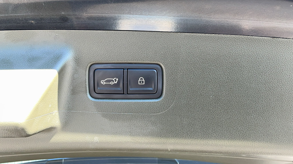 Used 2025 Hyundai Santa Fe Calligraphy FWD image 16