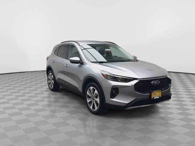 Certified 2024 Ford Escape Platinum image 9