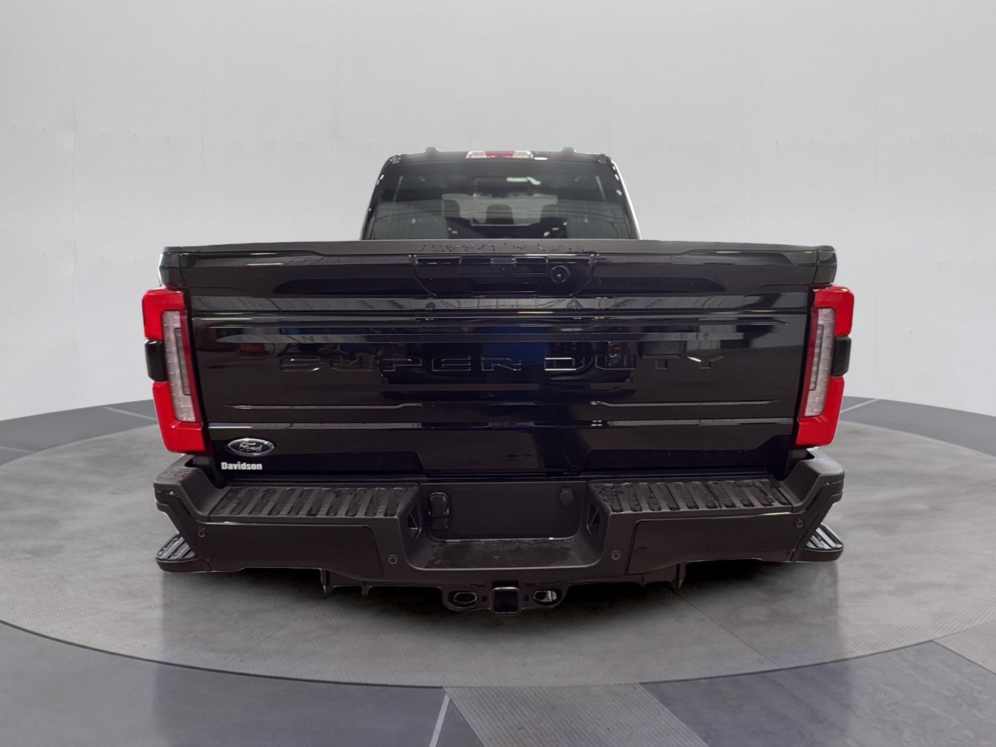 Certified 2026 Ford F250 Platinum AWD/4WD image 5