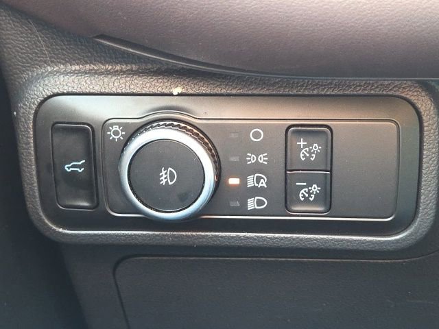 Certified 2025 Ford Explorer Platinum w/ LUX Leather Package image 8