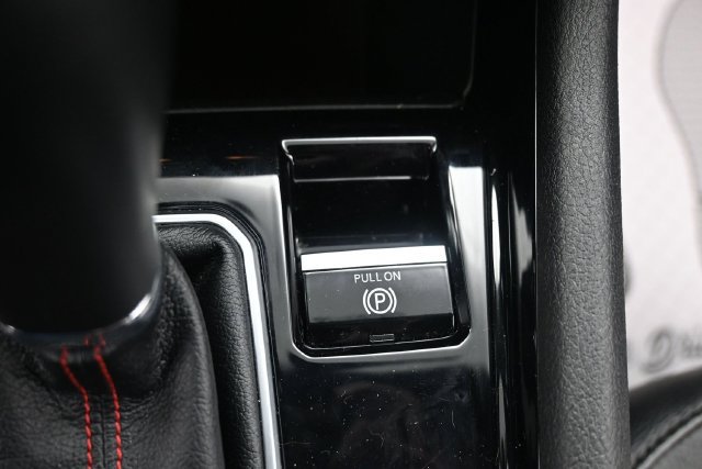 Used 2025 Jeep Compass Trailhawk AWD/4WD image 15