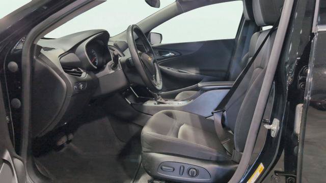 Used 2025 Chevrolet Malibu RS FWD image 13