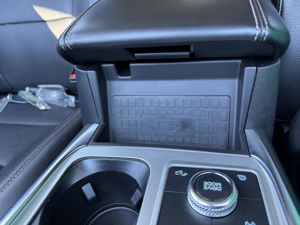 Certified 2023 Ford Explorer Limited w/ Equipment Group 301A image 25