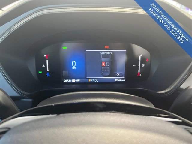 Certified 2025 Ford Escape SE image 14