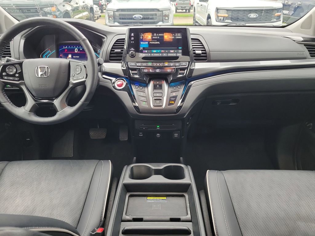 Used 2022 Honda Odyssey Elite image 11