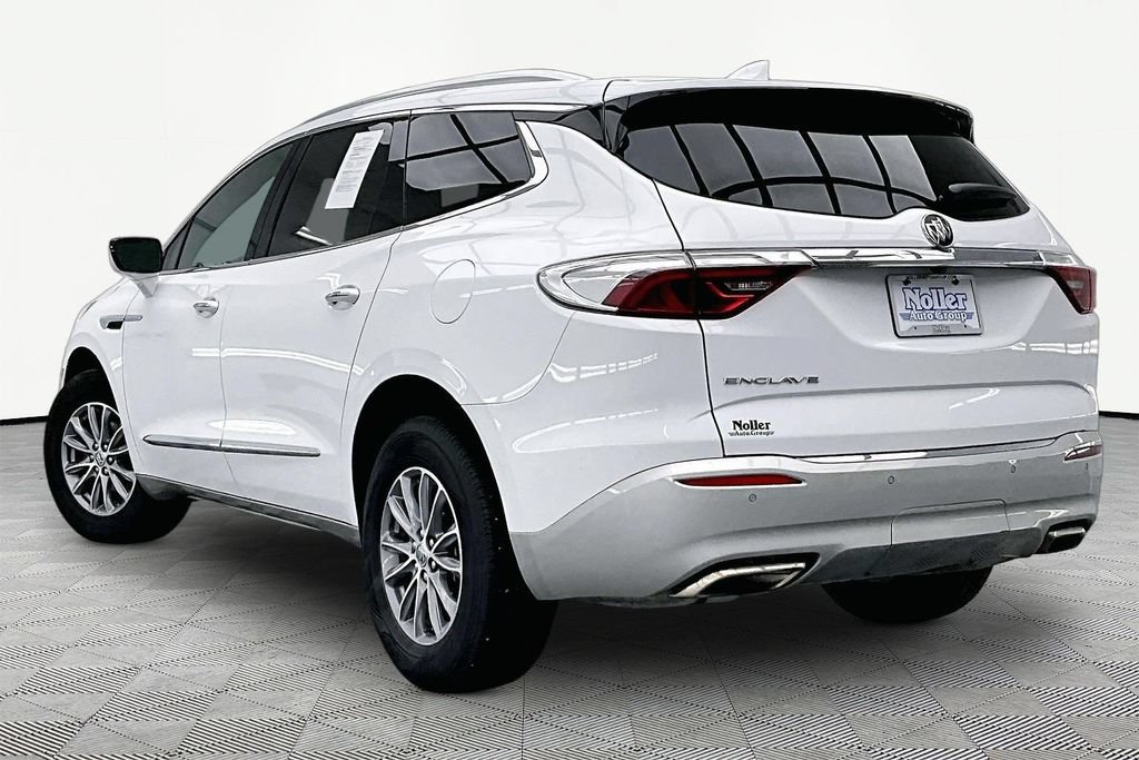 Used 2023 Buick Enclave Essence w/ Trailering Package, 5000 lbs. FWD image 13