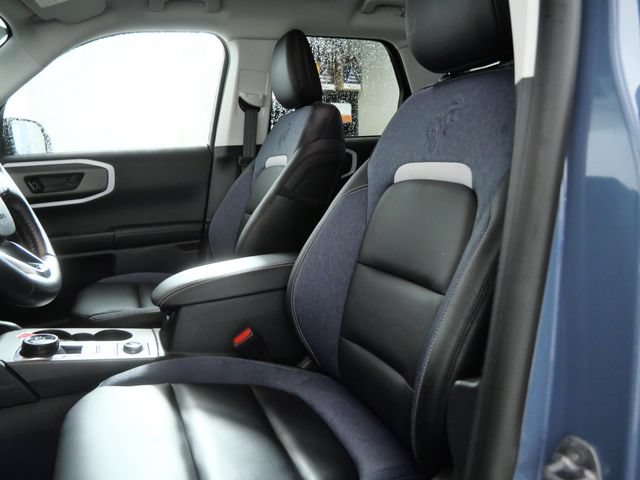 Certified 2025 Ford Bronco Sport Outer Banks w/ Outer Banks Tech Package+ AWD/4WD image 17