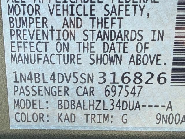 Used 2025 Nissan Altima 2.5 SV FWD image 26