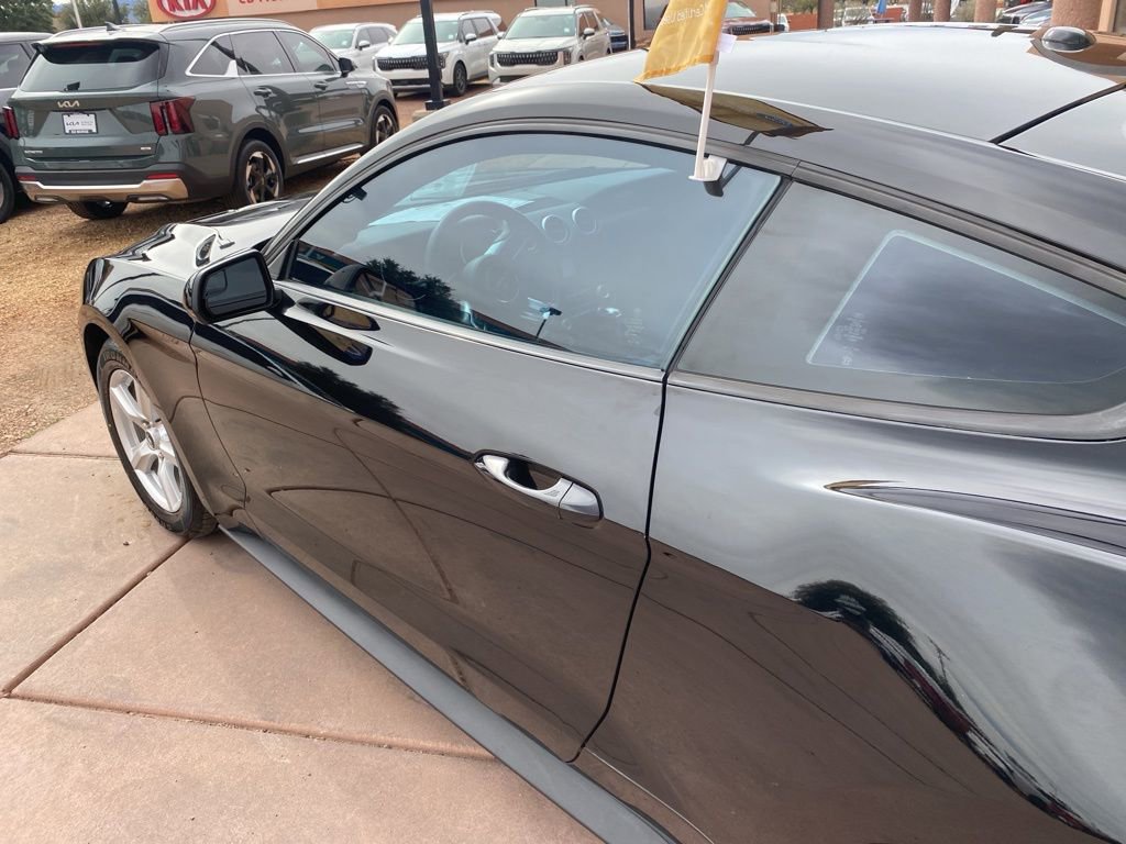 Certified 2019 Ford Mustang Coupe image 14