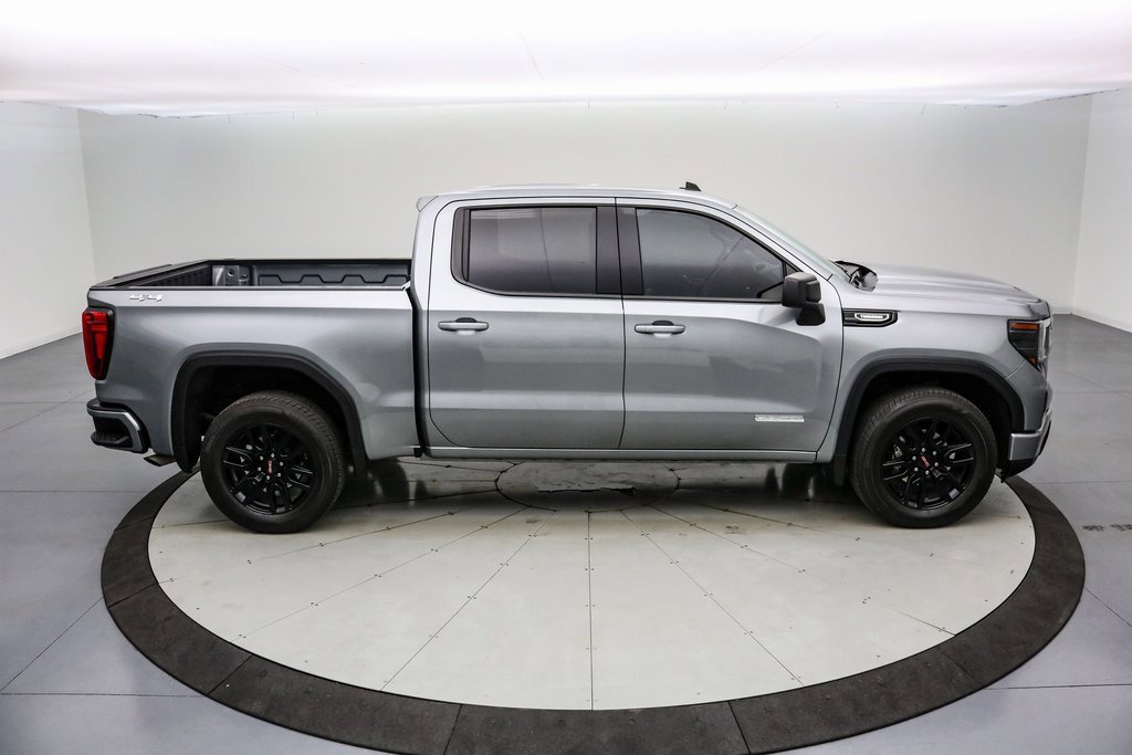 Used 2025 GMC Sierra 1500 Elevation image 6