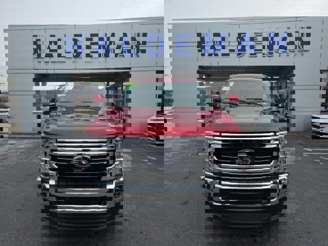Certified 2022 Ford F350 Lariat w/ Lariat Value Package image 2