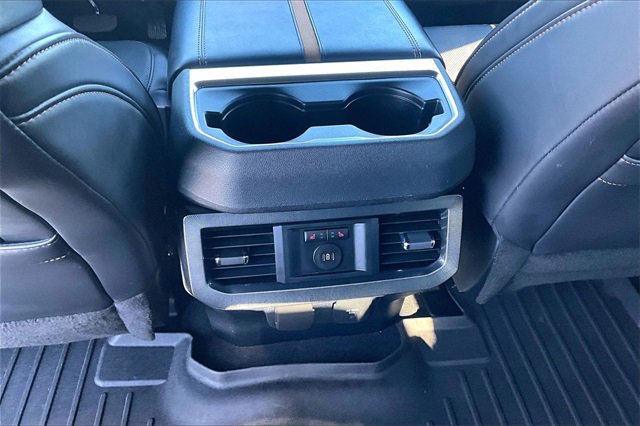 Certified 2024 Ford F350 Platinum w/ FX4 Off-Road Package image 22