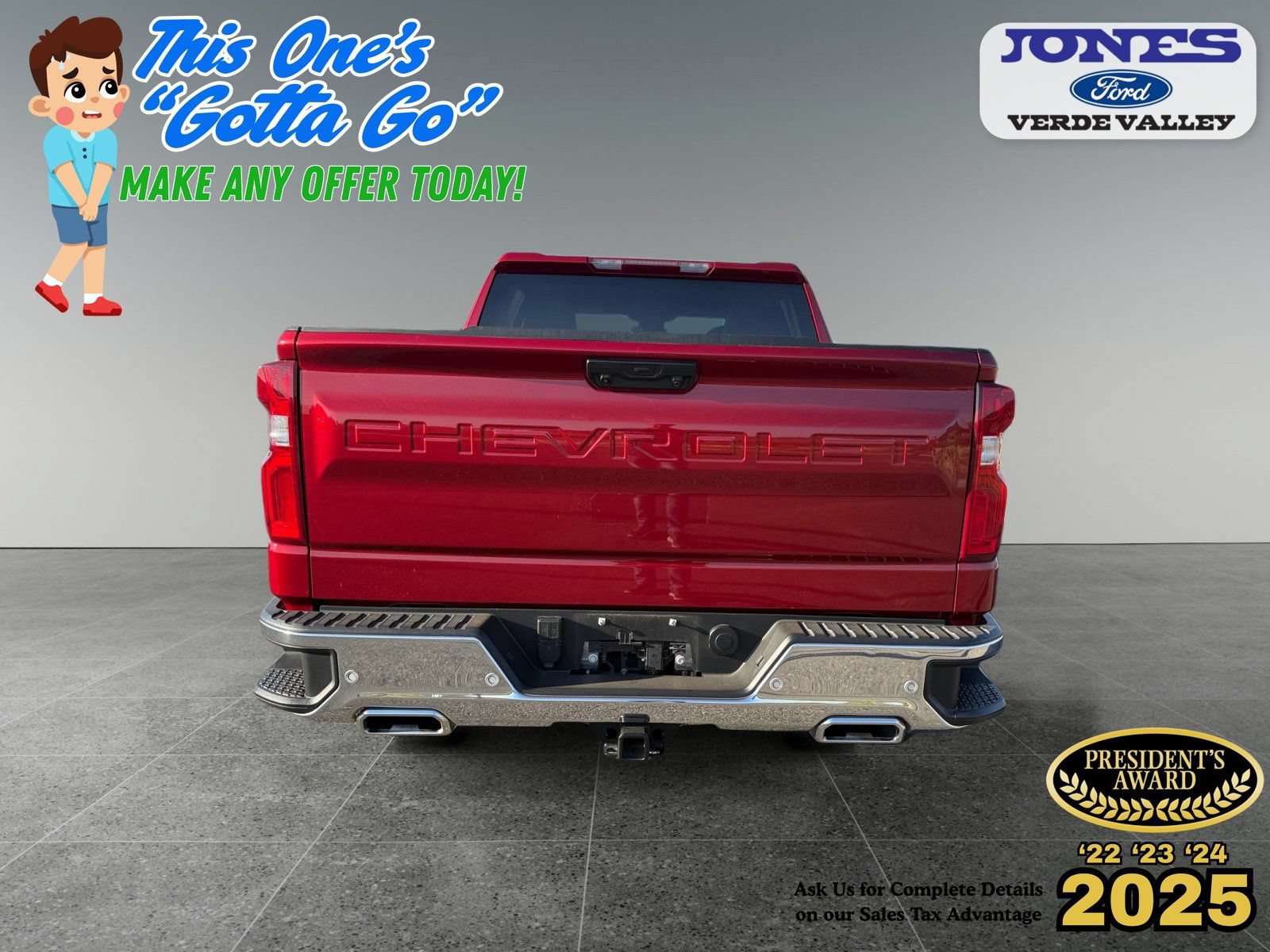 Used 2025 Chevrolet Silverado 1500 LTZ w/ Z71 Off-Road Package AWD/4WD image 5