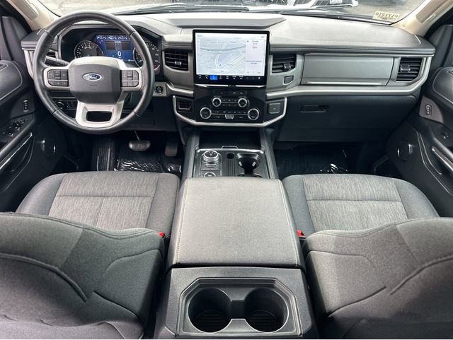 Certified 2022 Ford Expedition XLT image 8