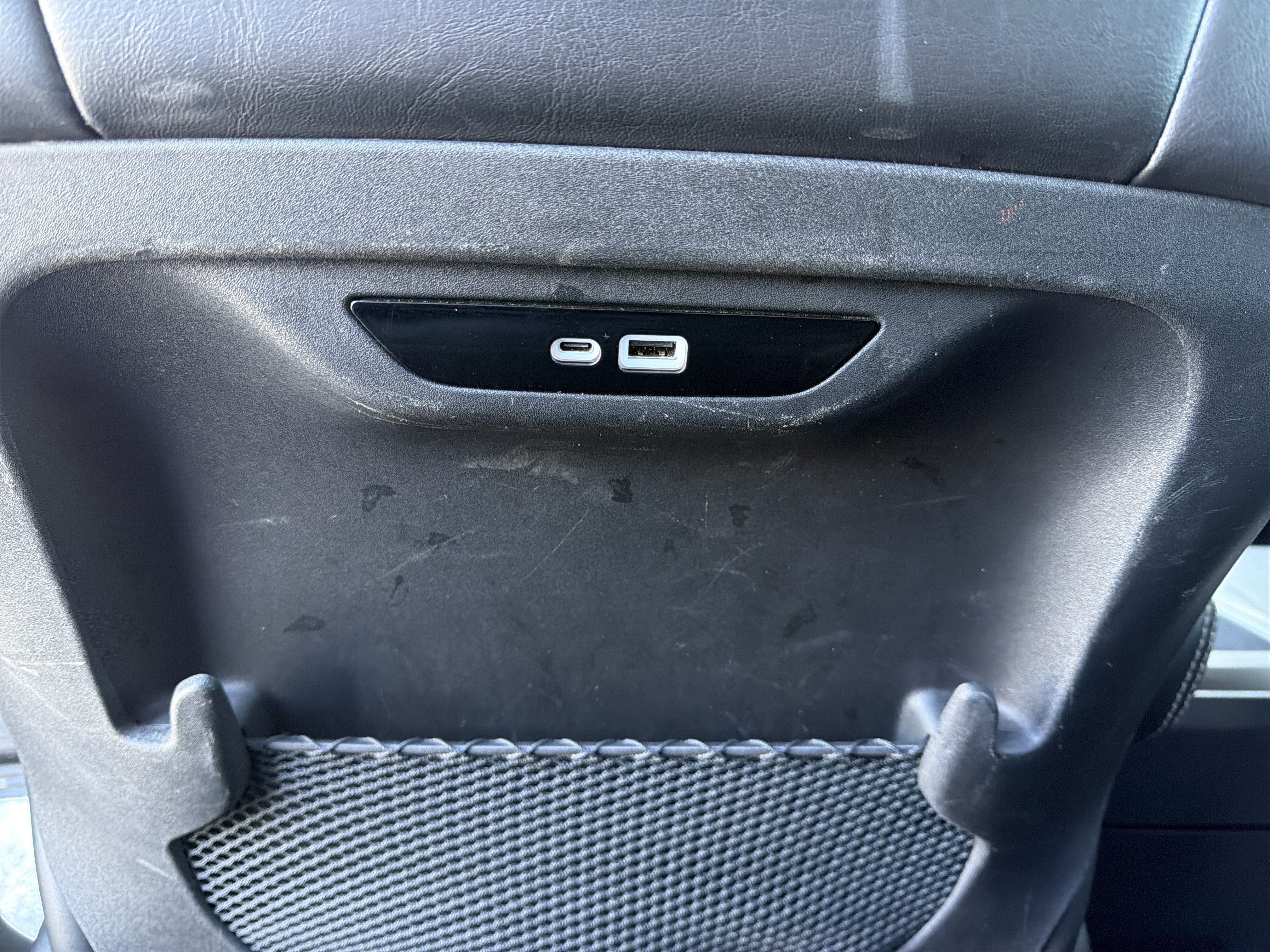 Used 2025 Chrysler Pacifica Select FWD image 32