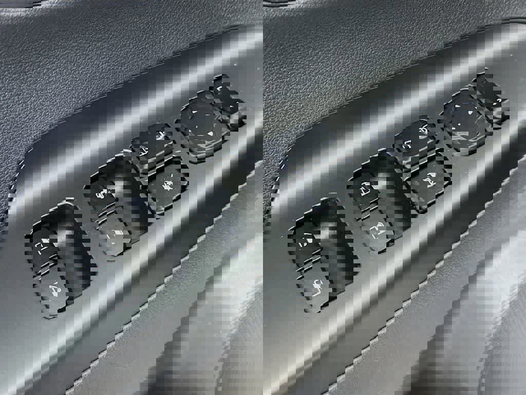 Used 2022 Hyundai Kona SEL w/ Cargo Package image 28