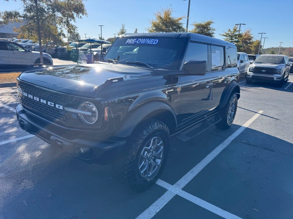 Certified 2025 Ford Bronco Badlands AWD/4WD image 3