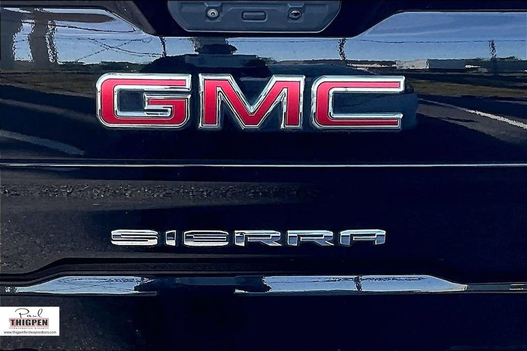 Used 2020 GMC Sierra 1500 SLT RWD image 8