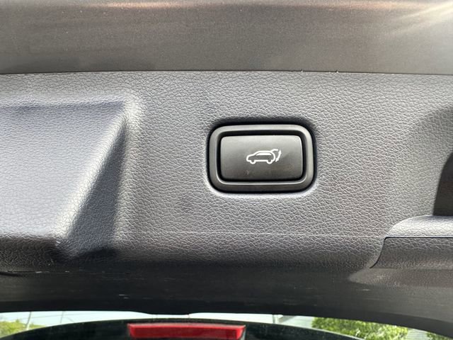 Used 2023 Hyundai Palisade Limited AWD/4WD image 46