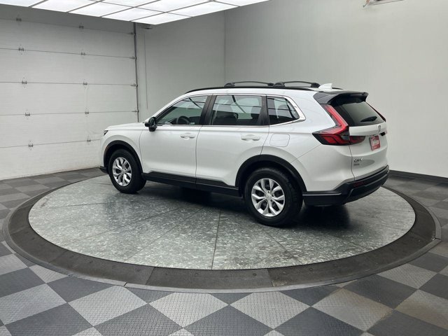Used 2023 Honda CR-V LX image 2