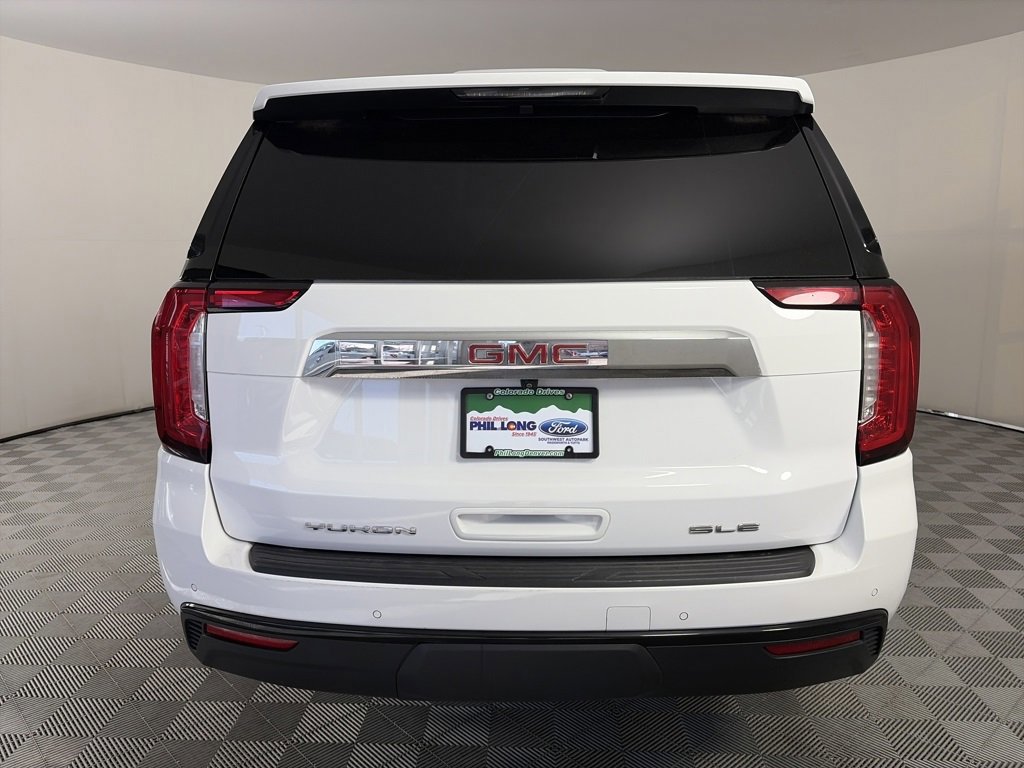 Used 2023 GMC Yukon XL SLE w/ Max Trailering Package image 4