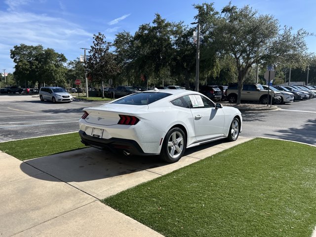 Certified 2026 Ford Mustang Coupe RWD image 6