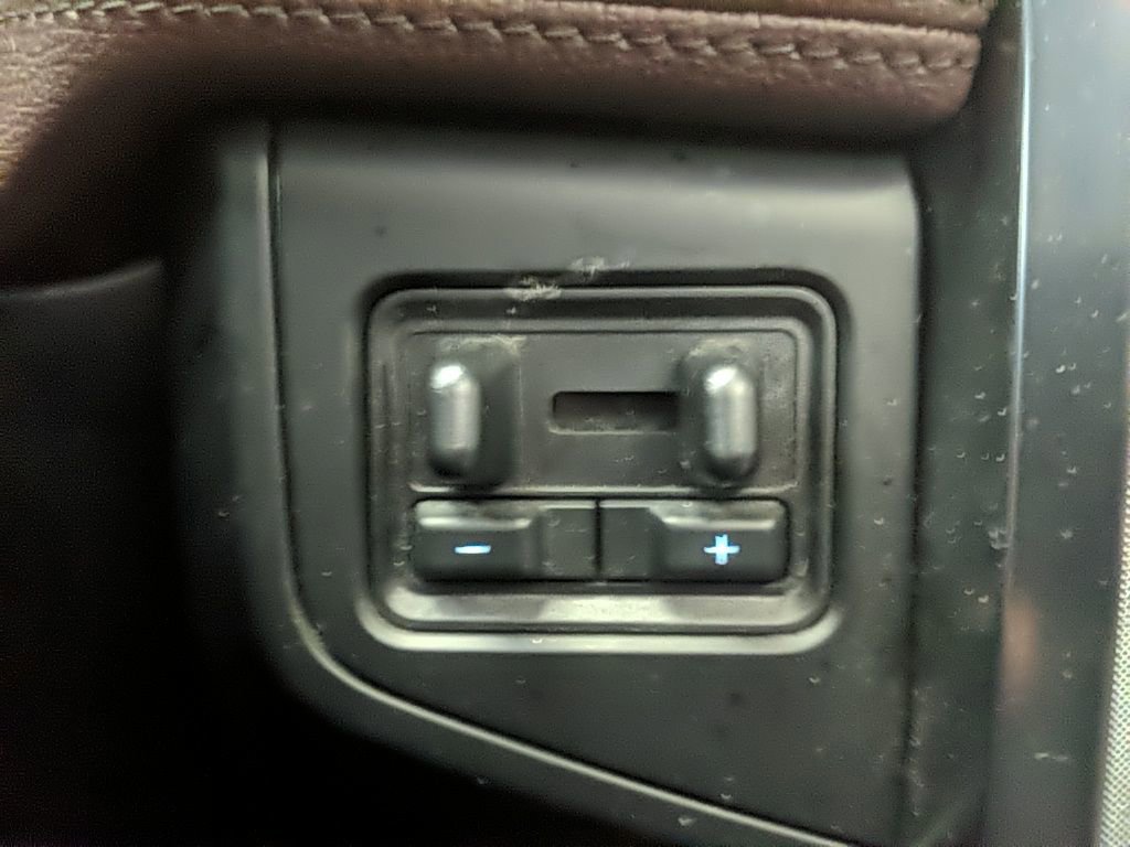 Certified 2023 Ford Expedition Limited image 30