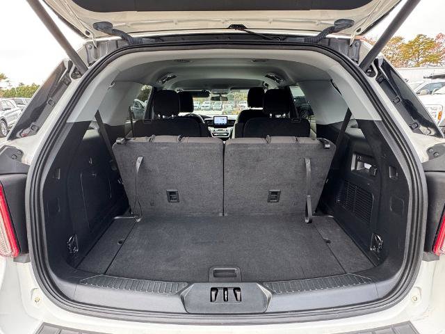 Certified 2023 Ford Explorer XLT image 7