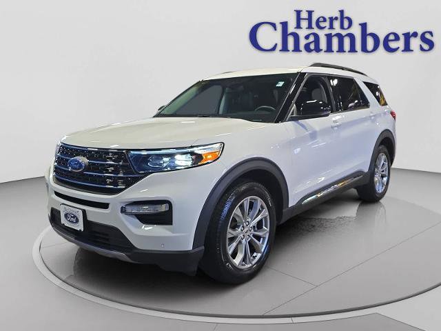 Certified 2023 Ford Explorer XLT w/ Equipment Group 202A AWD/4WD image 11