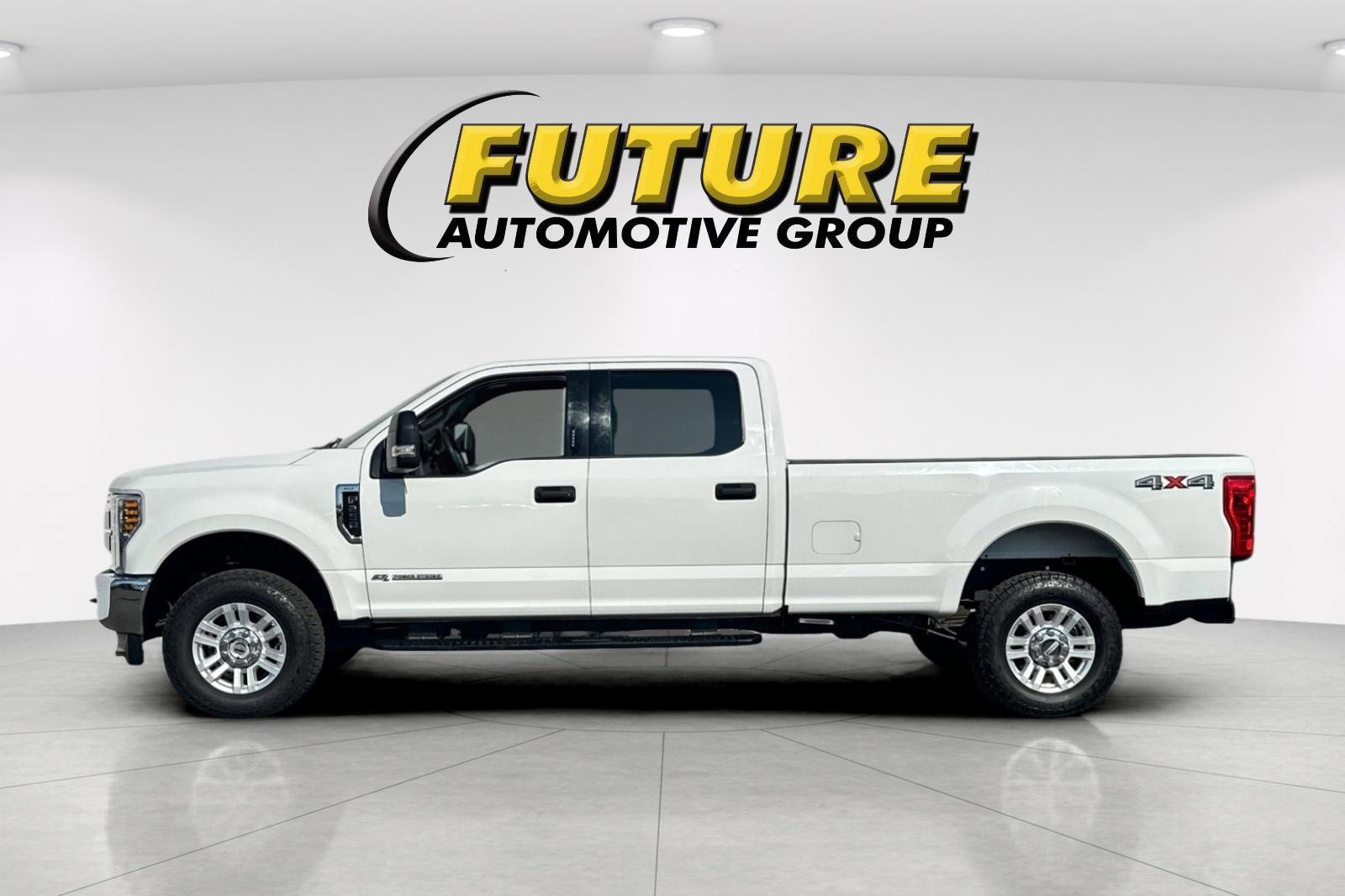 Certified 2019 Ford F250 XLT image 2