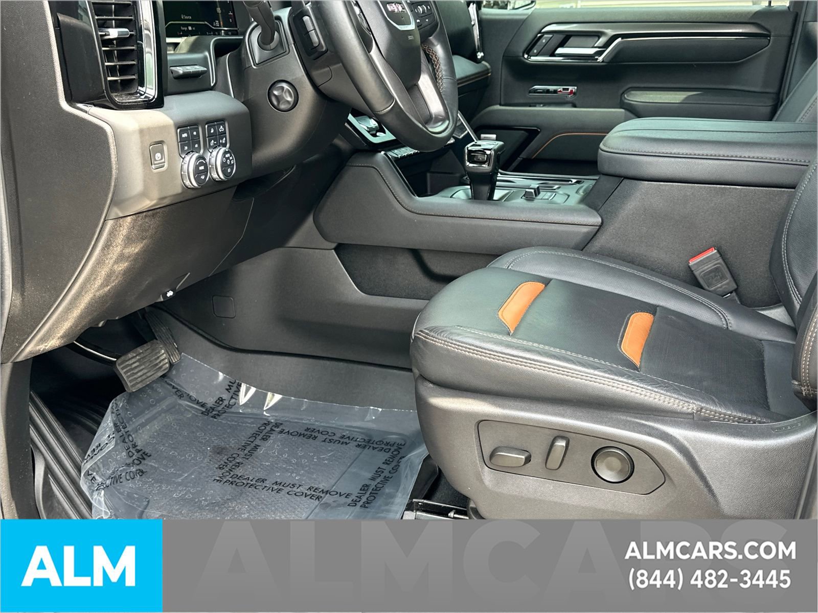 Used 2025 GMC Sierra 1500 AT4 w/ AT4 Premium Package AWD/4WD image 10
