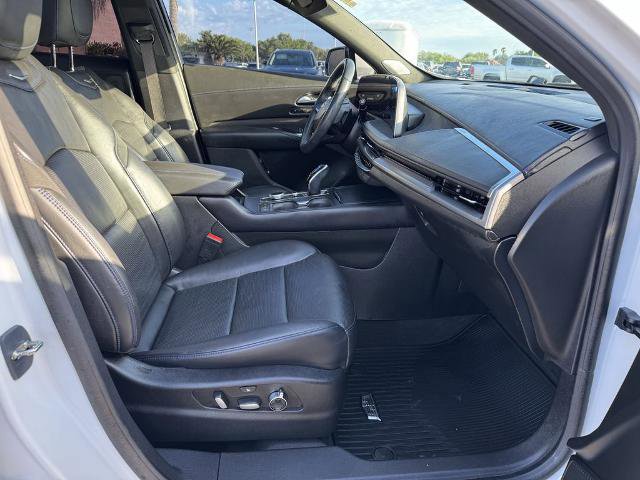 Used 2024 Cadillac XT4 Sport image 19
